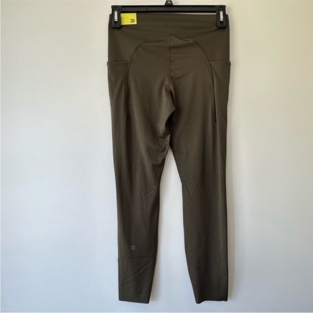 🆕 All in Motion High Rise 7/8 Legging - Size XL - Picture 2 of 3